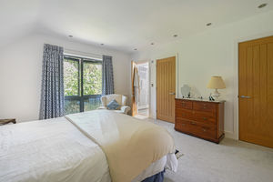 Bedroom- click for photo gallery